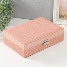 Casket to the leatherette for jewelry 