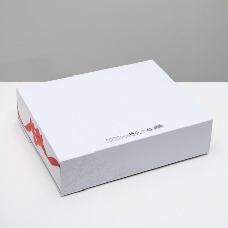 Gift box, packaging, “congratulations”, 31 x 24.5 x 8 cm-1