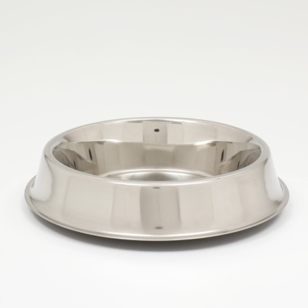 A bowl with a non -slip base and a raised edge, 1.65 liters