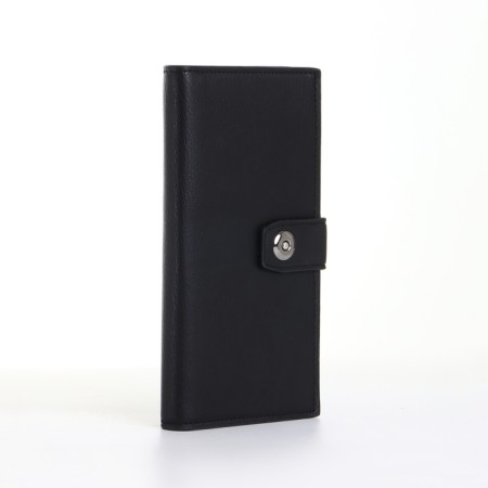 Male purse on a magnet, black color