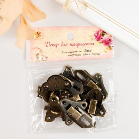 Castle metal for bronze casket + nails. 4.9x3.5 cm-4