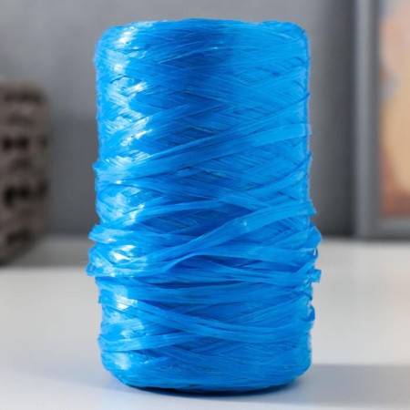 Yarn "for knitting washcloths" 100% polypropylene 400m/100 ± 10 g in the shape of a cylinder (blue)