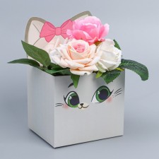 Boxes for mini bouquets 
