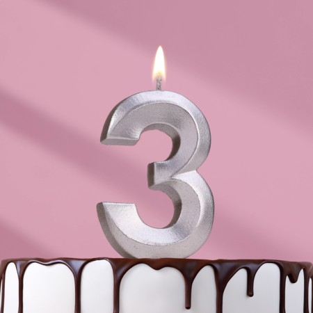 Candle in the Cake "Gran", number "3", silver metallic, 6.5 cm