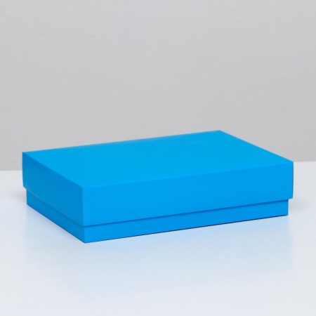 The box is folding, blue, 21 x 15 x 5 cm