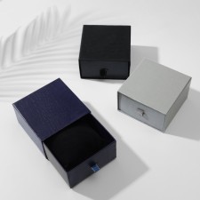 Gift box for bracelet/clock 