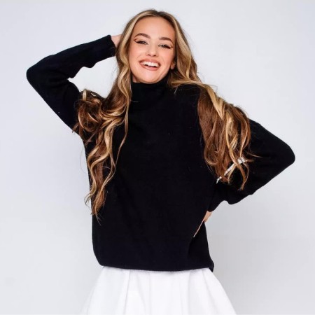 Women's sweater, black color, size 46-50-1