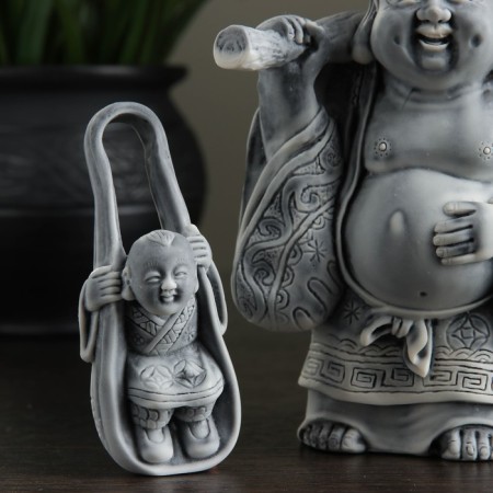 Souvenir "Hotty with children" 13cm-3