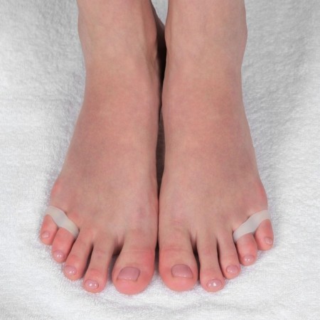 Correctors - separators for the toes, 2 fingers, silicone, 3.5 × 1.5 cm, pair, white color-1