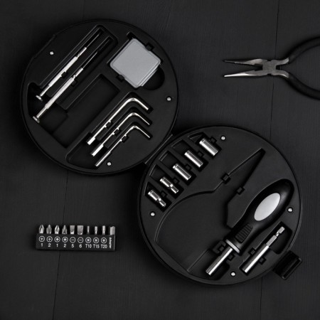 A set of tools in the wheel "Master for all hands", 24 items-4