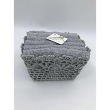 A set of napkins 