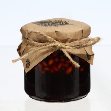 Cedar walnut in pine syrup "Tauga cache", 240 g-1