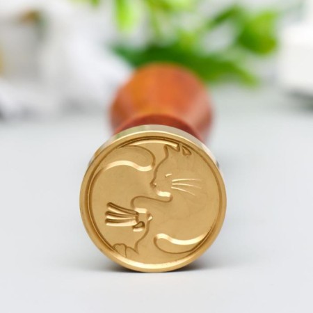 Printing for wax with a wooden handle "Yin -Yang - Cats" 9x3x3 cm-1