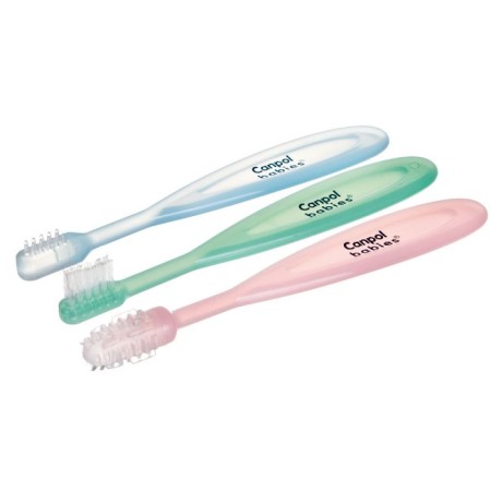 The toothbrush is nursery, a set of 3 pcs.: Silicone brush, massage, brush with soft bristles, from 3 months.