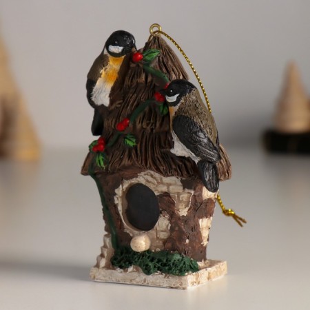 Souvenir Polystone Suspension "Sinichi on the birdhouse" 6.5x4x9.5 cm-3