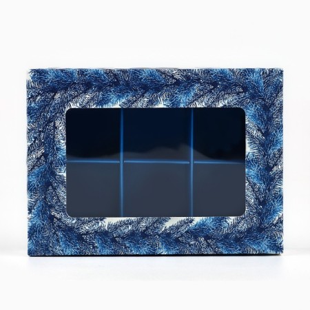 Folding box under 6 sweets “Frosty Luxury”, 13.5 x 9.8 x 3.8 cm, New Year-2