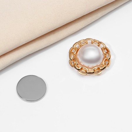 Magnet for a “pearl” scarf, white color in gold-3