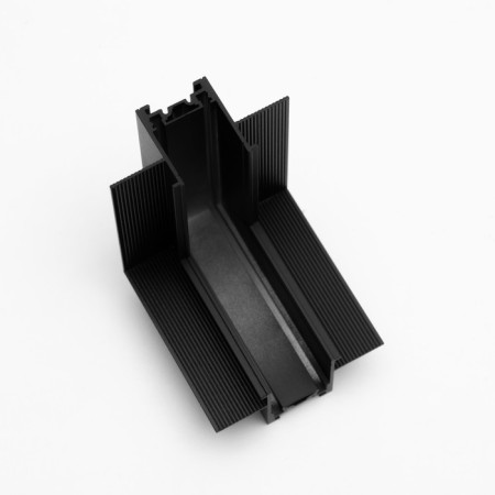 The connector is built for the busbar (ceiling-wall) black 5x5 cm-1