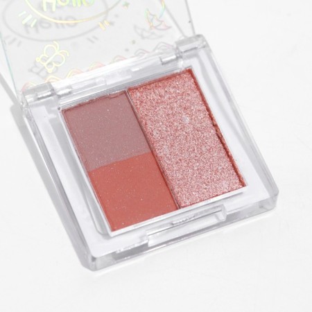 Palette of shadows for the eyelids, 3 colors-4