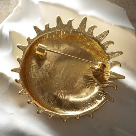 Brooch "Day and Night", color matte gold-1