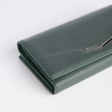Women's wallet on magnet, green color-2