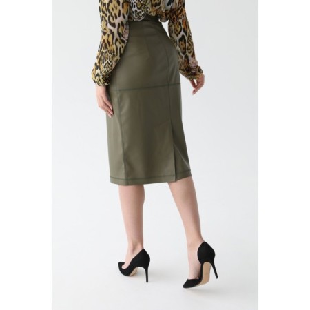 MIDI skirt with a stitch at the seams, size 52-4