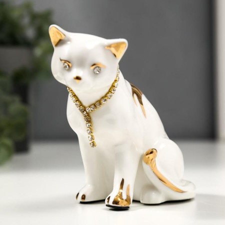 Souvenir ceramics "White cat with a necklace" with gold, rhinestones 10.2 cm