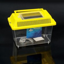 Carriage is rectangular, 17.6 x 11.2 x 13 cm, yellow