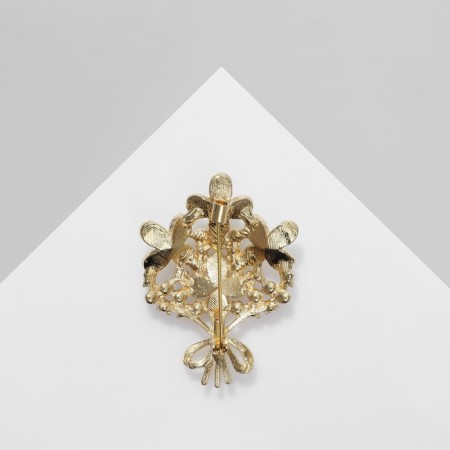 Book "Flower" bouquet, white-yellow color in gold-2