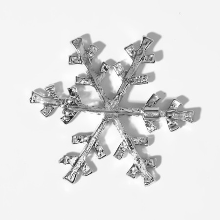 Brooch New Year's "snowflake" is small, rainbow color in silver-2