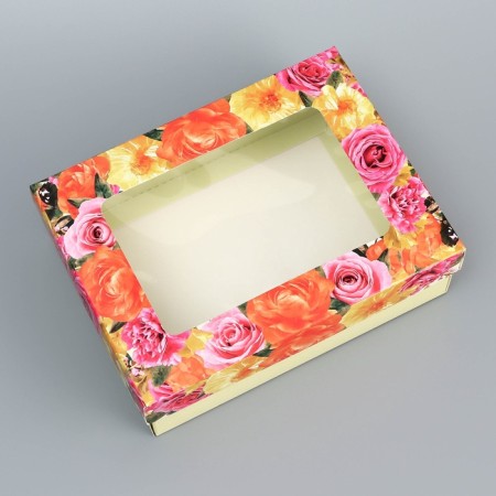 The box is folding, the lid is, "flowers", 16.5 x 12.5 x 5.2 cm with a window-2