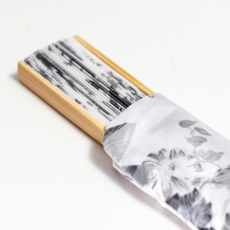 Fan bamboo, textiles h = 21 cm "flowers" with a cover, black and white-7