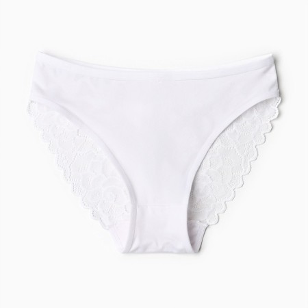 Cowards female brazilians, white color, size m