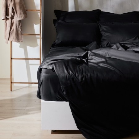 Slip on the elastic band SL Home Tencel 180*200+30 cm, col. black