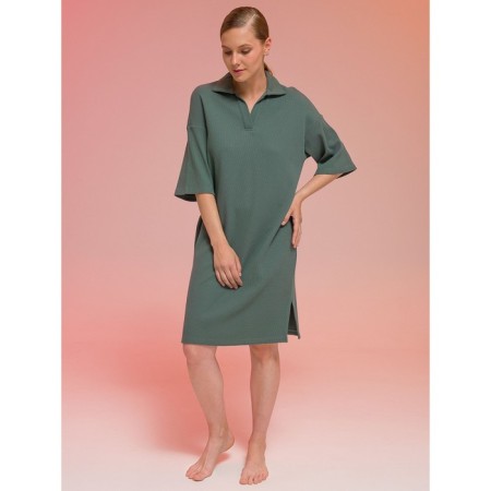 Women's dress, size 44, green color
