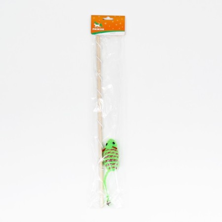 A teaser-pile with a shiny mouse on a wooden handle, green-3
