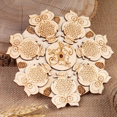 Hot “owl” stand, d = 20 cm, juniper