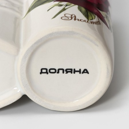 A dispenser for a detergent with a stand for the rose lobby sponge, 200 ml-5