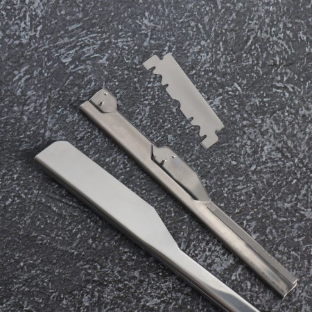 Dangerous razor, shavett, without blades, 16.5/24 × 2.5 × 1.3 cm, plastic, black/silver color-10