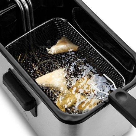 Fritten KitFort KT-4054, 2000 W, 2.5/4 l, 130, 150, 170, 190 ° C, cord 1 m-2