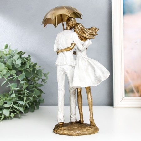 Polystone souvenir "In love pair under an umbrella in the wind" 8x12.5x25.5 cm-2