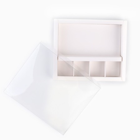 Box for 4 sweets and chocolate with cells "White" 18.8 x 15.7 x 3 cm-1