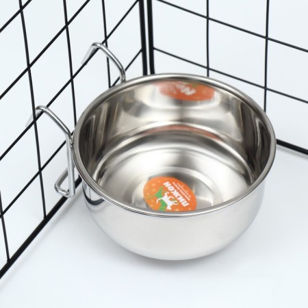 Metal bowl with a mount of 600 ml