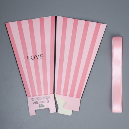Carriage for colors on the tapes "Love", 17 x 25 x 9 cm-5