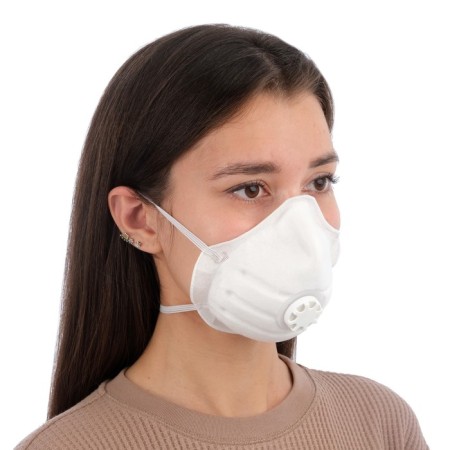 Half mask filtering molded with the source "Source" FFP1