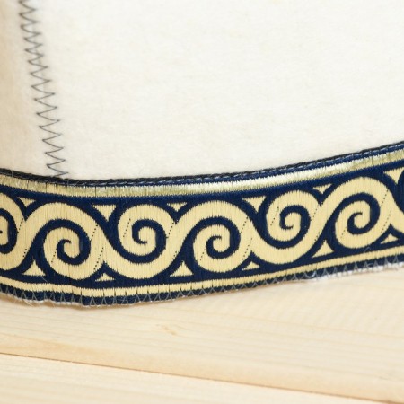 Bath cap "Sunny", white with a blue finishing ribbon-1