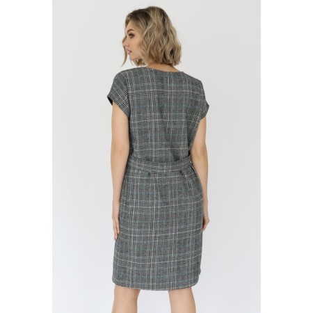 Dress with a belt, size 42-2