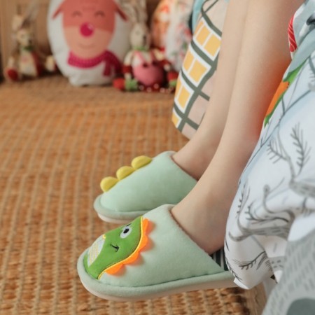 Baby slippers, size 32-33, mint color-3