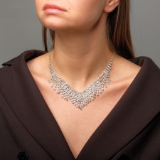The necklace of “sparks” chaos, the color is white in silver, 30 cm
