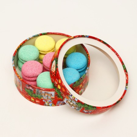 Box for Makarun Tubus with the Window "New Year's Surprise" 18 x 18 x 6 cm-5